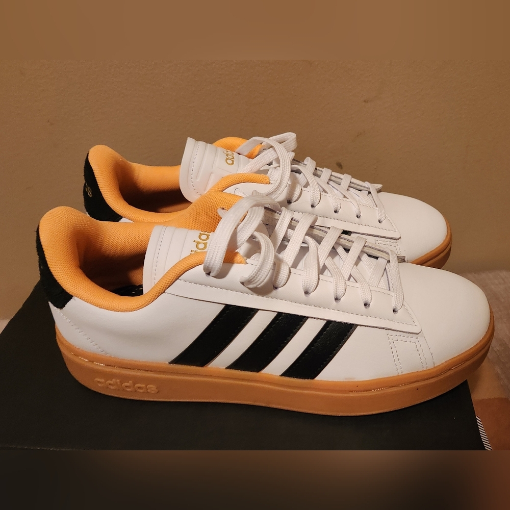 Women size 9 1/2 Grand Court Alpha Adidas sneakers.